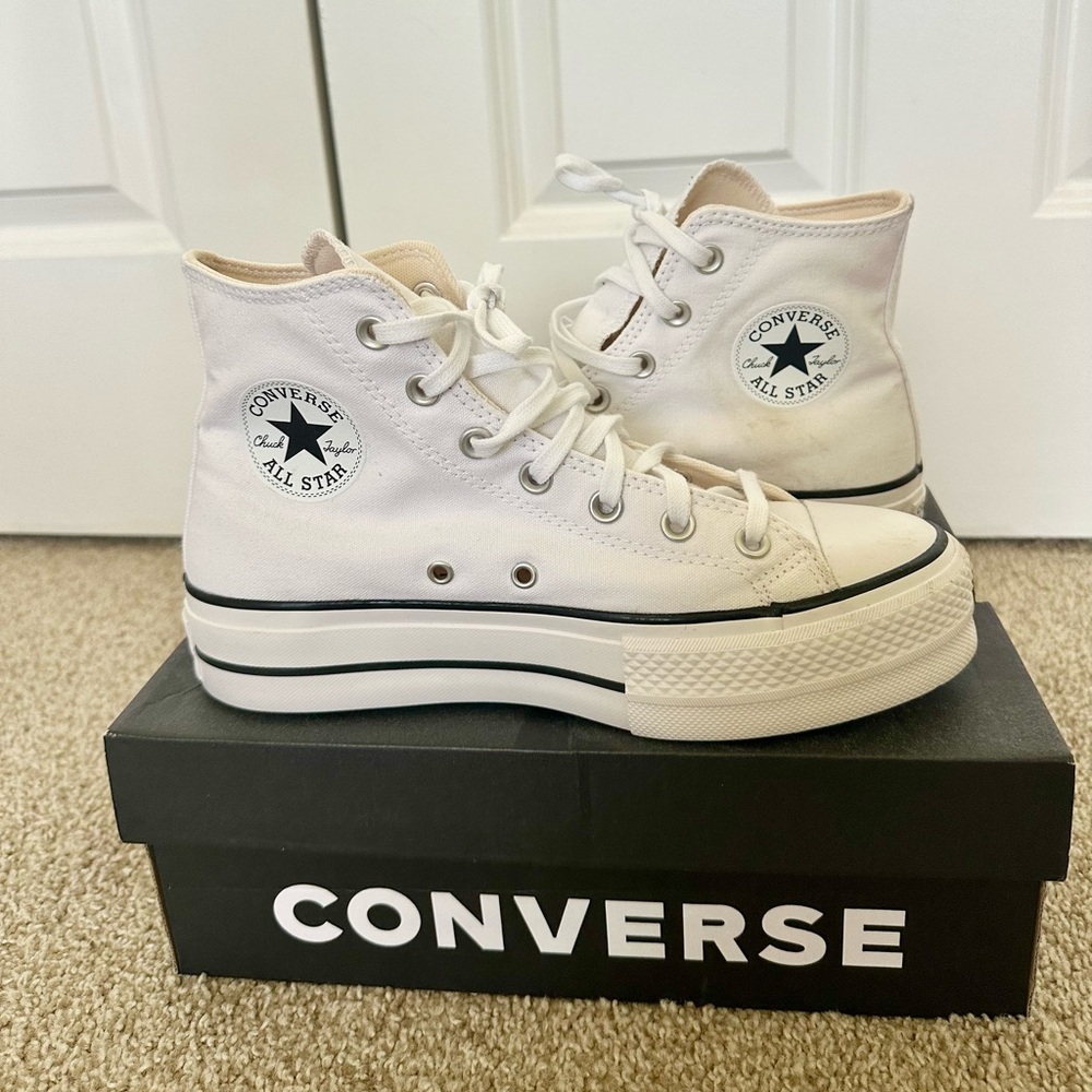 NEW Converse Women's Platform White High-Top Sneakers